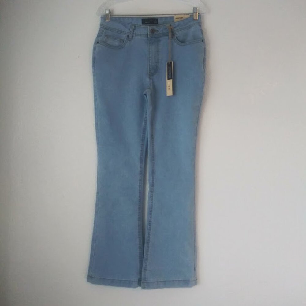 Studio 12 women's size 11 light blue bootcut jeans